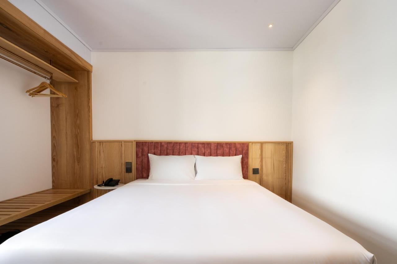 Haven Hut Hotel مدينة هوشي منه المظهر الخارجي الصورة
